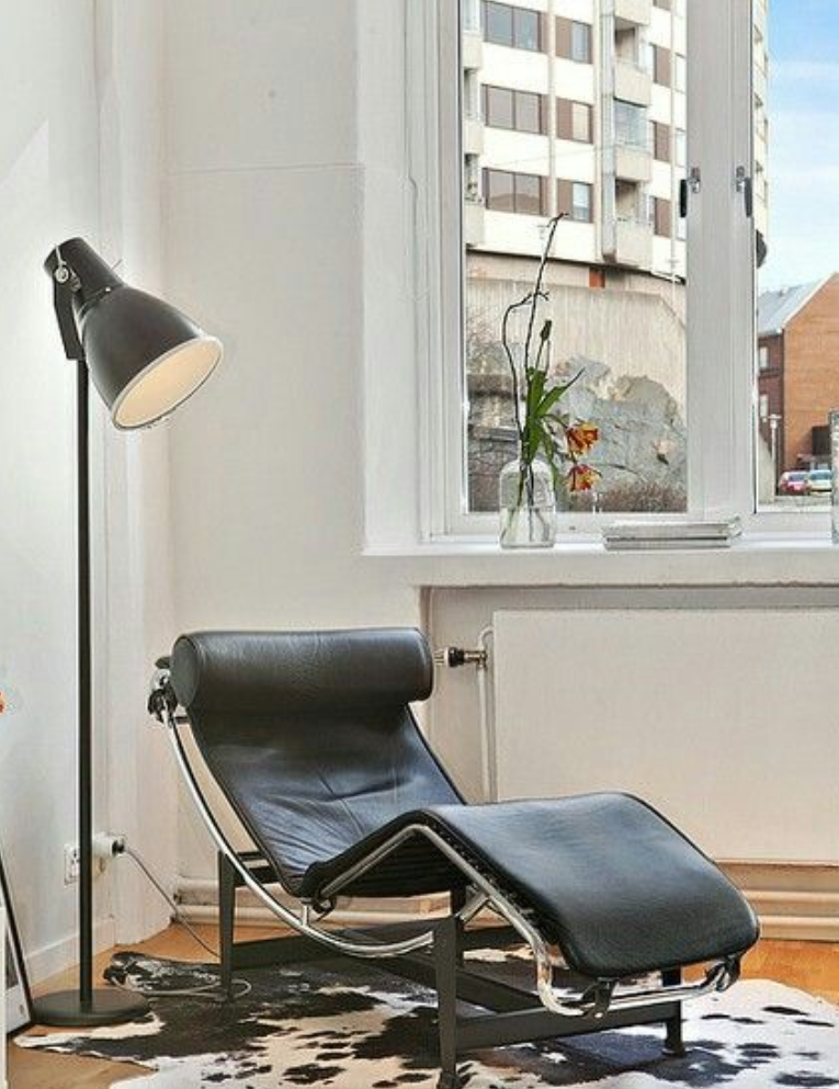 Poltrona LC4 – Le Corbusier